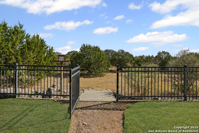 Image 38 of 56 For 114 Windview