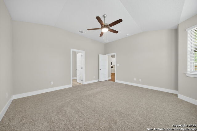 Listing photo id 13 for 15535 Comanche Deer