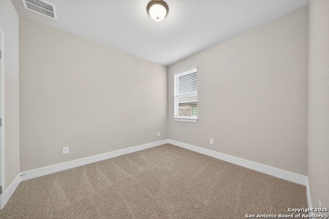 Listing photo id 18 for 15535 Comanche Deer