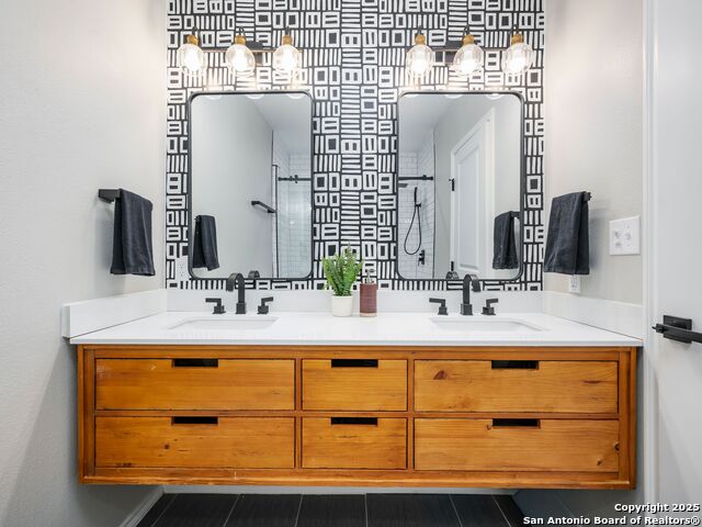 Image 13 of 26 For 619 Olney  