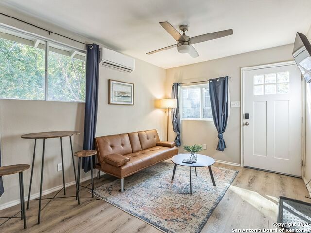 Image 20 of 26 For 619 Olney  