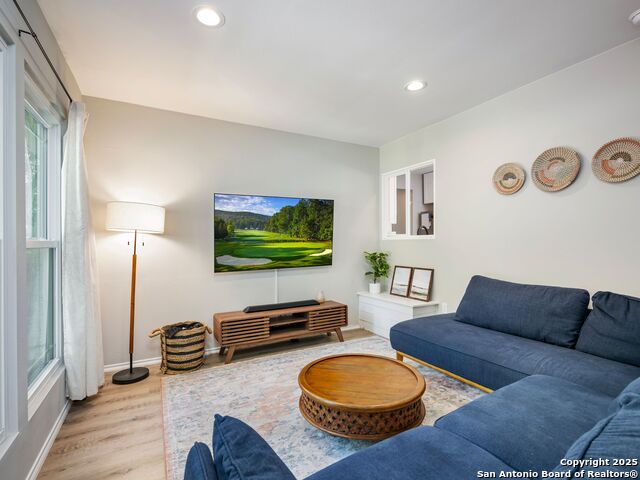 Image 9 of 26 For 619 Olney  