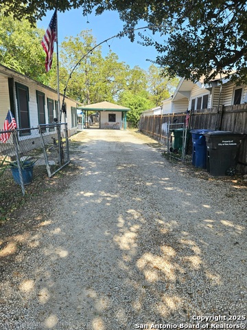 Image 10 of 10 For 111 Barrett Ave