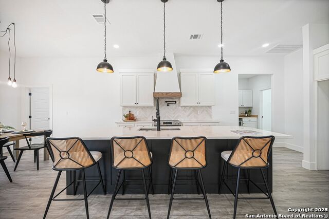 Image 11 of 92 For 100 Micah Andrews S