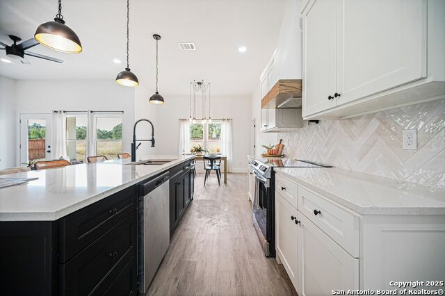 Image 14 of 92 For 100 Micah Andrews S