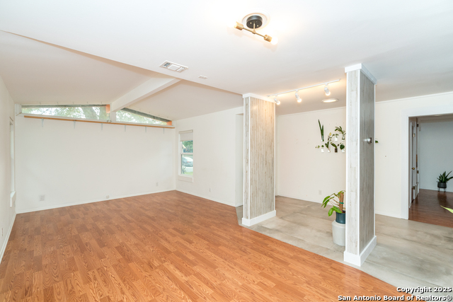 Image 10 of 42 For 522 Indigo  