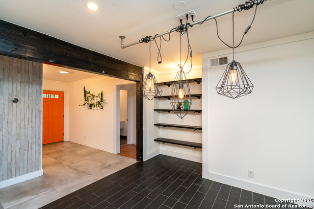 Image 18 of 42 For 522 Indigo  