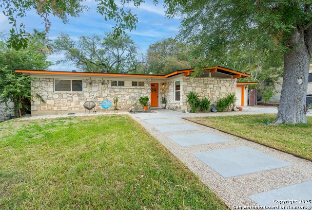 Image 2 of 42 For 522 Indigo  