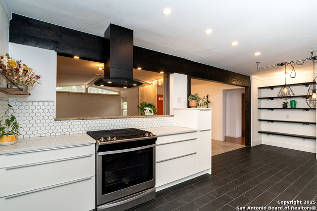 Image 20 of 42 For 522 Indigo  