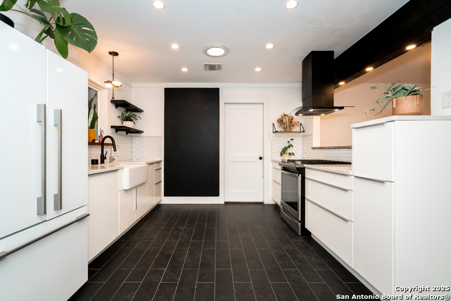 Image 23 of 42 For 522 Indigo  