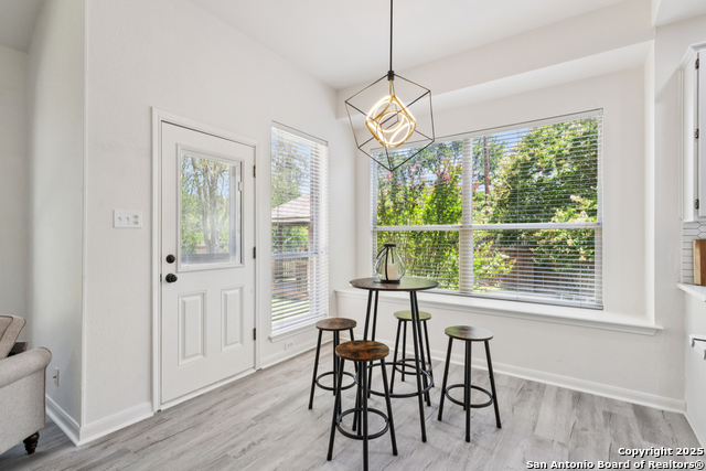 Image 12 of 51 For 2023 Flint Oak