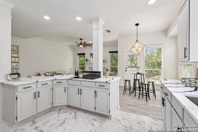 Image 13 of 51 For 2023 Flint Oak