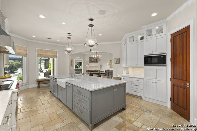 Image 13 of 64 For 504 Cordillera Trace