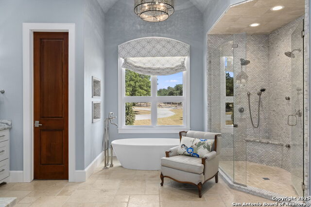 Image 23 of 64 For 504 Cordillera Trace