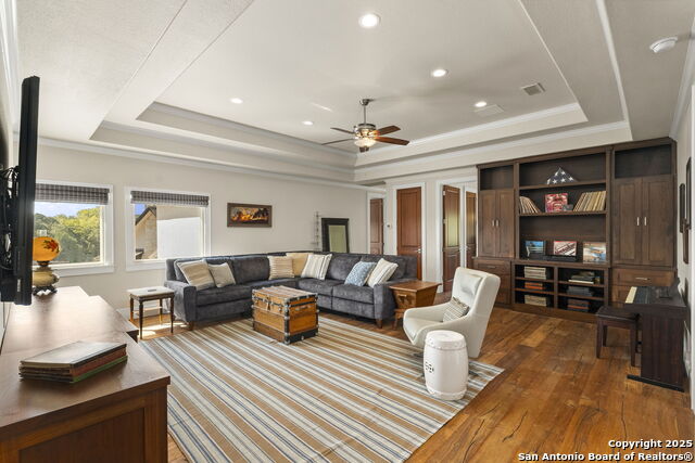 Image 31 of 64 For 504 Cordillera Trace