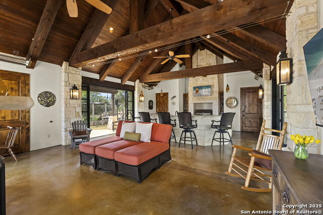 Image 38 of 64 For 504 Cordillera Trace