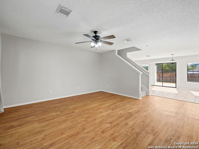 Image 8 of 24 For 1214 Crossing Oaks