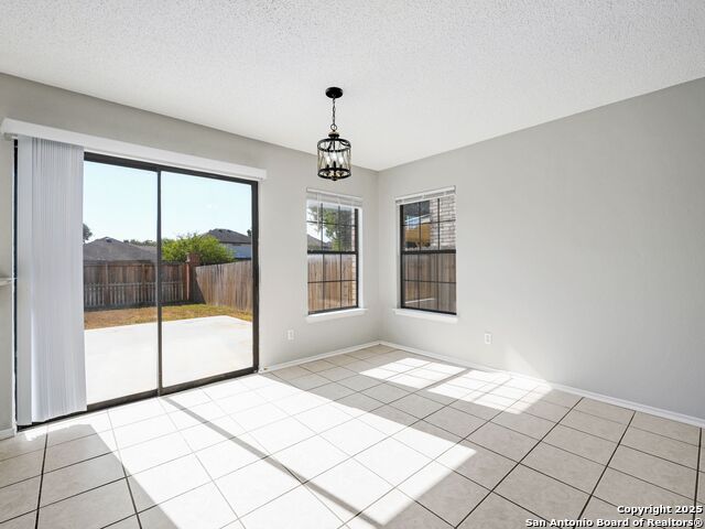 Image 9 of 24 For 1214 Crossing Oaks