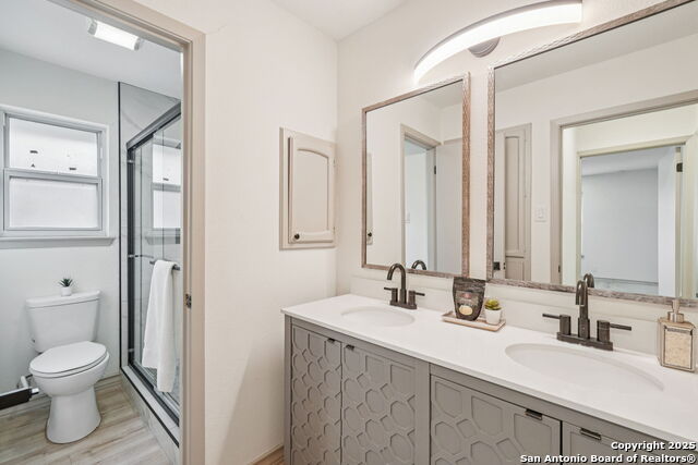 Image 14 of 37 For 10511 Merritime Ct