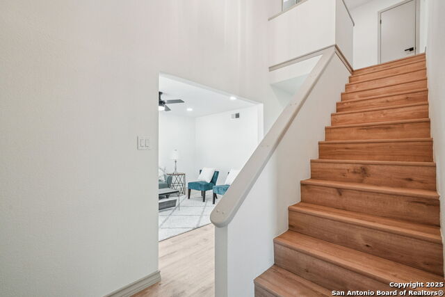 Image 19 of 37 For 10511 Merritime Ct