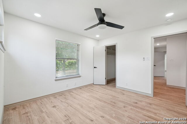 Image 26 of 37 For 10511 Merritime Ct