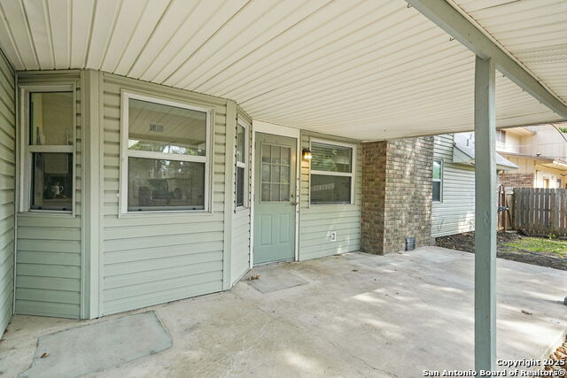 Image 33 of 37 For 10511 Merritime Ct