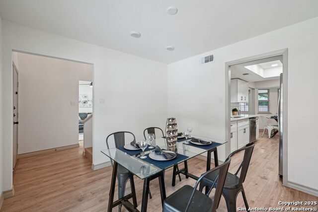 Image 8 of 37 For 10511 Merritime Ct