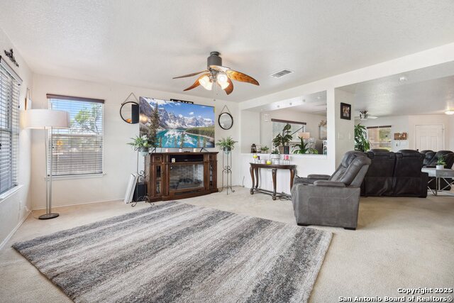 Listing photo id 8 for 2366 Pue Rd  