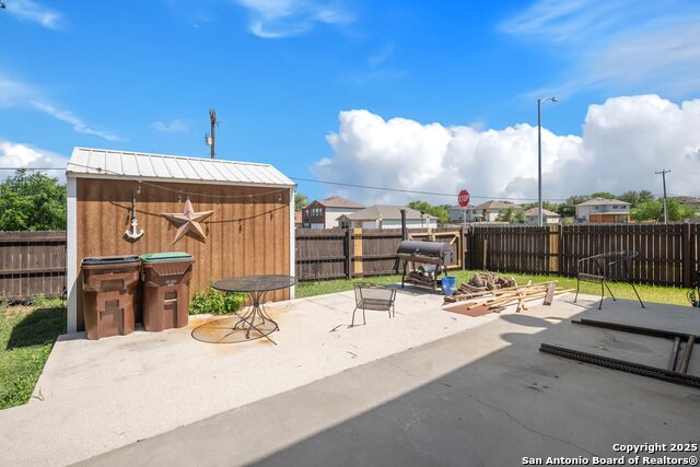 Listing photo id 24 for 2366 Pue Rd  