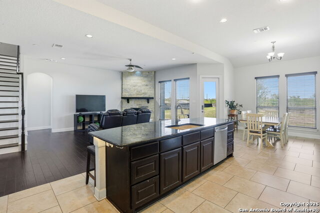 Image 12 of 45 For 6014 Dewdrop