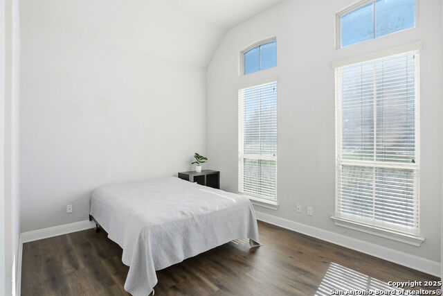 Image 28 of 45 For 6014 Dewdrop