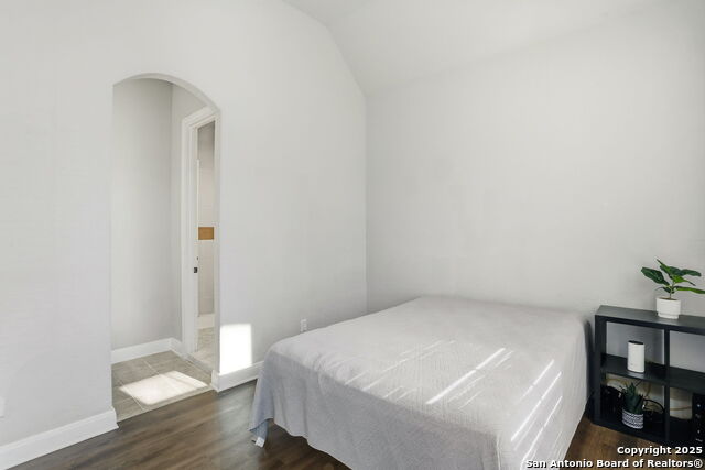 Image 29 of 45 For 6014 Dewdrop