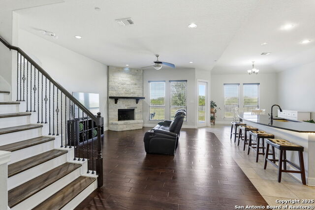 Image 7 of 45 For 6014 Dewdrop