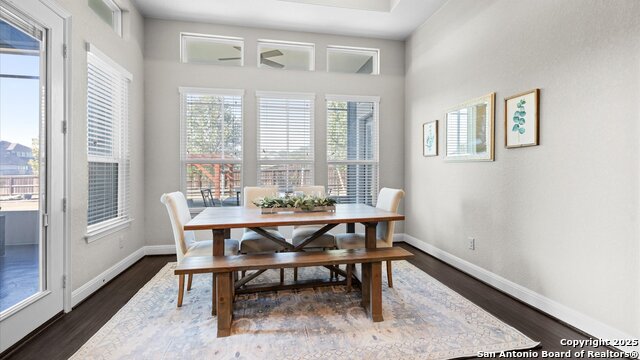 Listing photo id 11 for 8231 Shining Elk