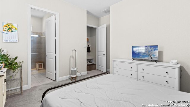 Listing photo id 22 for 8231 Shining Elk