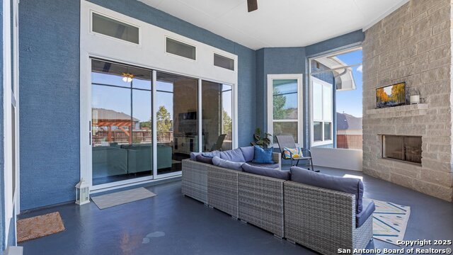 Listing photo id 27 for 8231 Shining Elk