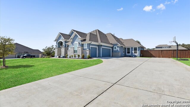 Listing photo id 1 for 8231 Shining Elk