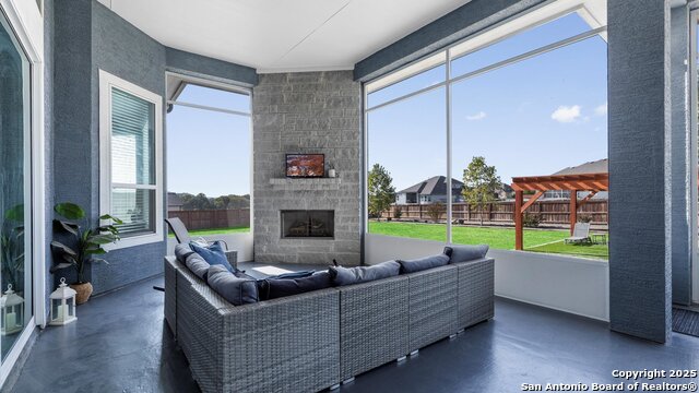 Listing photo id 28 for 8231 Shining Elk