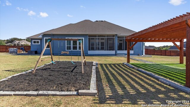 Listing photo id 40 for 8231 Shining Elk