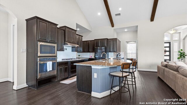 Listing photo id 6 for 8231 Shining Elk