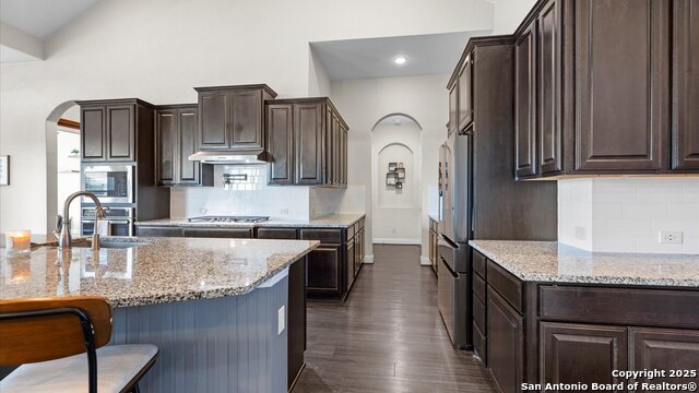 Listing photo id 7 for 8231 Shining Elk