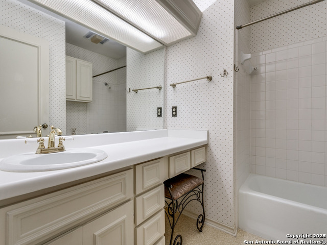 Image 25 of 25 For 7815 Broadway  408d