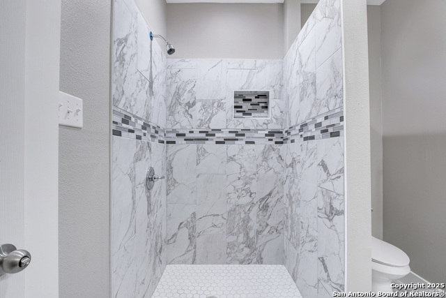 Listing photo id 22 for 115 Hermitage