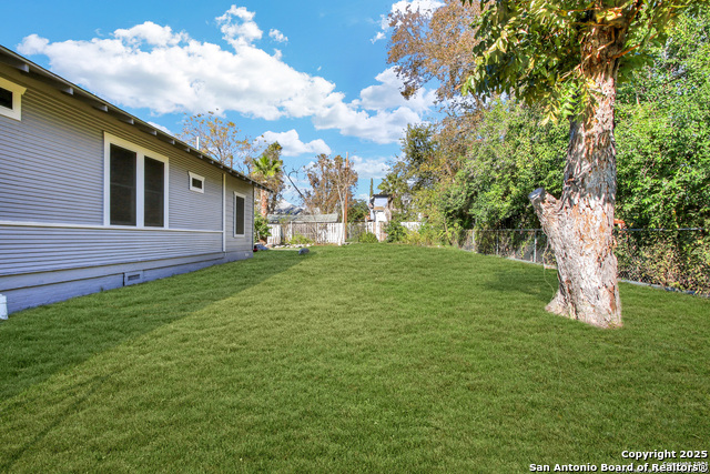 Listing photo id 26 for 115 Hermitage