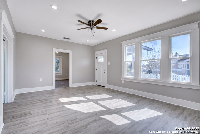 Listing photo id 5 for 115 Hermitage