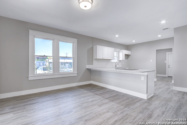 Listing photo id 7 for 115 Hermitage