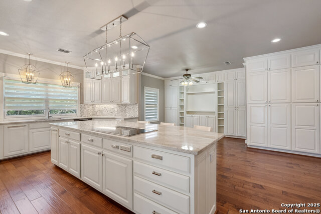 Image 14 of 42 For 1071 Fieldstone