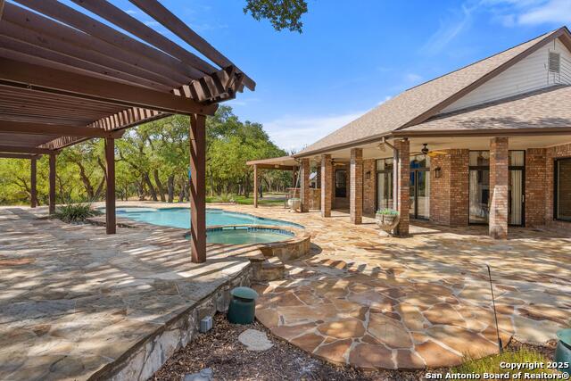 Image 24 of 42 For 1071 Fieldstone