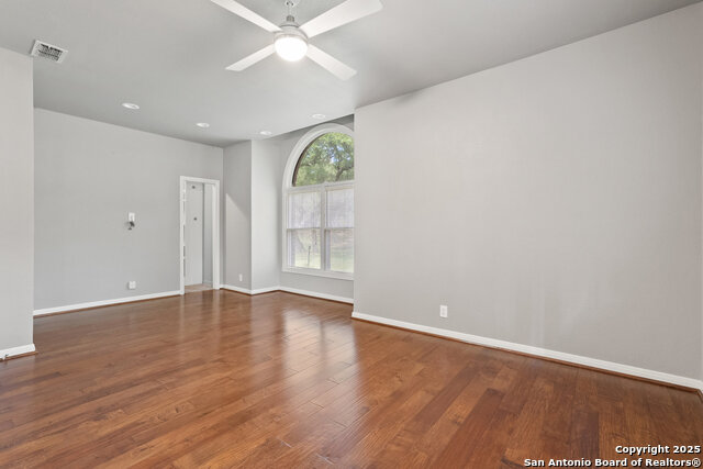 Image 37 of 42 For 1071 Fieldstone