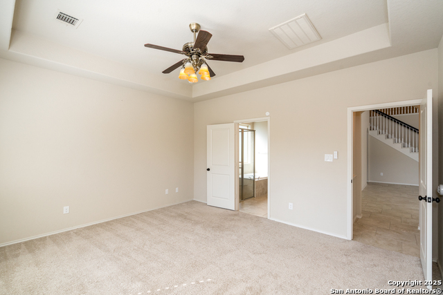 Listing photo id 44 for 9142 Yearling St